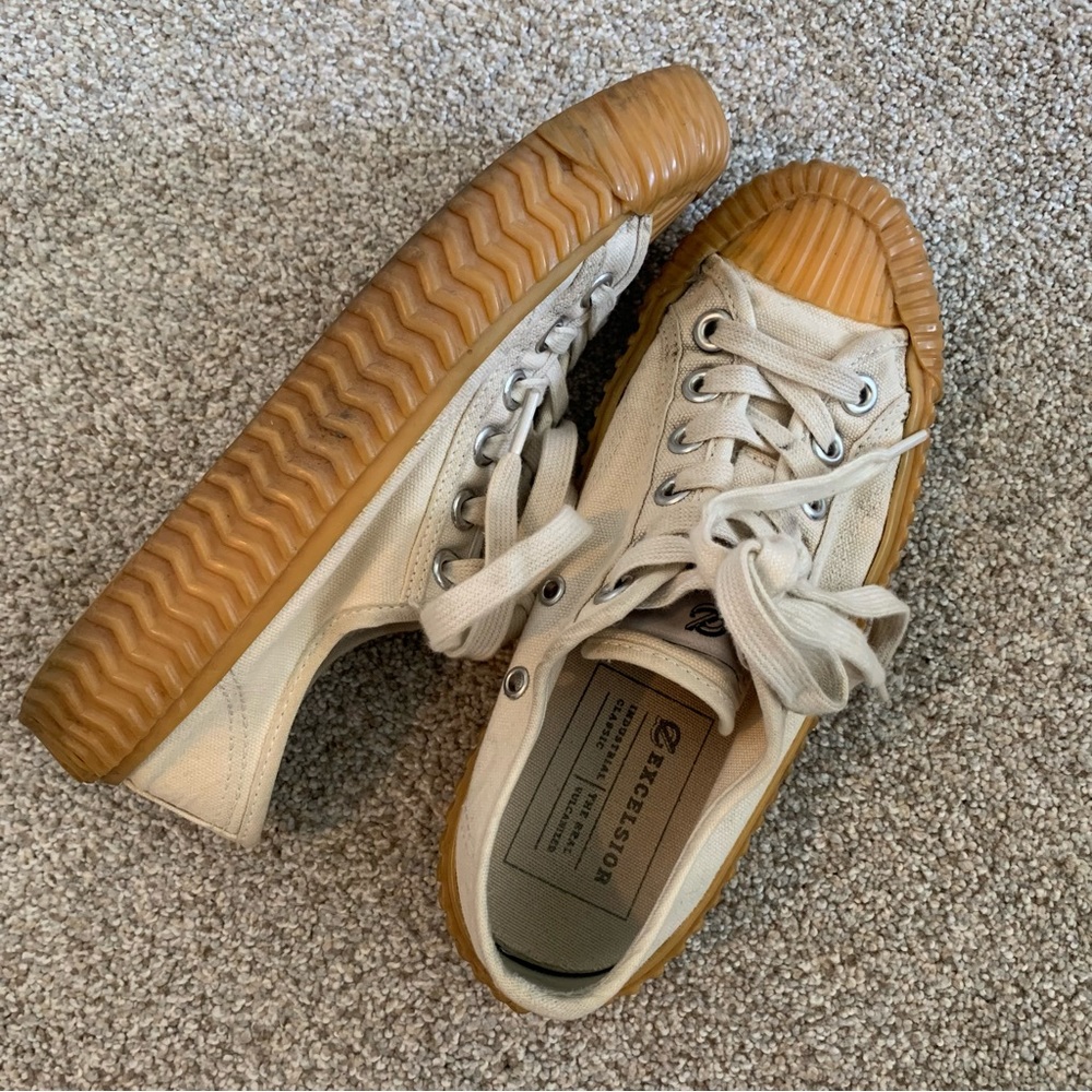 Excelsior White Gum Sole Sneaker